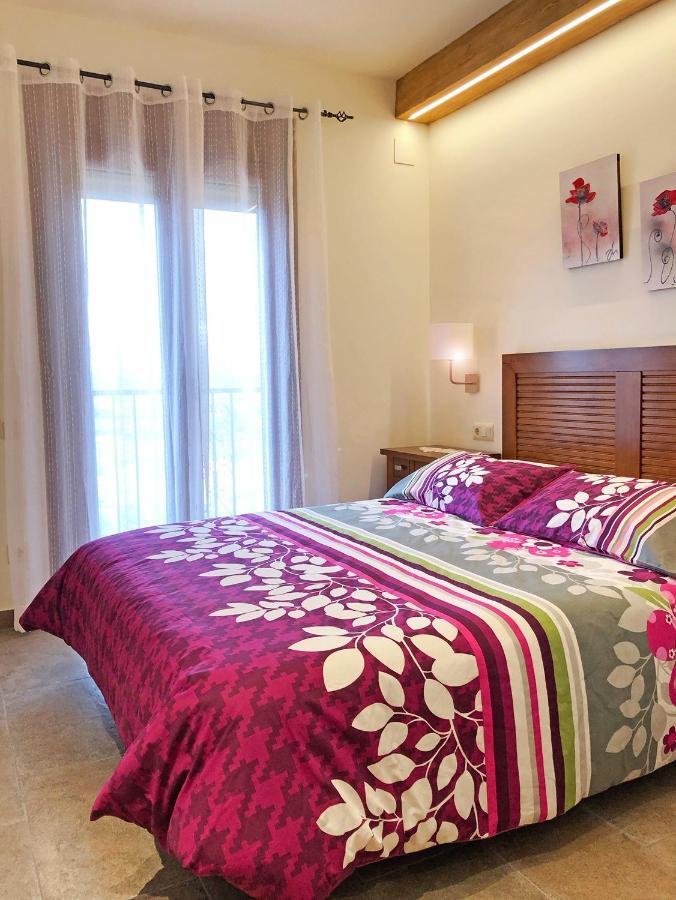 Cami De La Font Apartment Cretas Bagian luar foto
